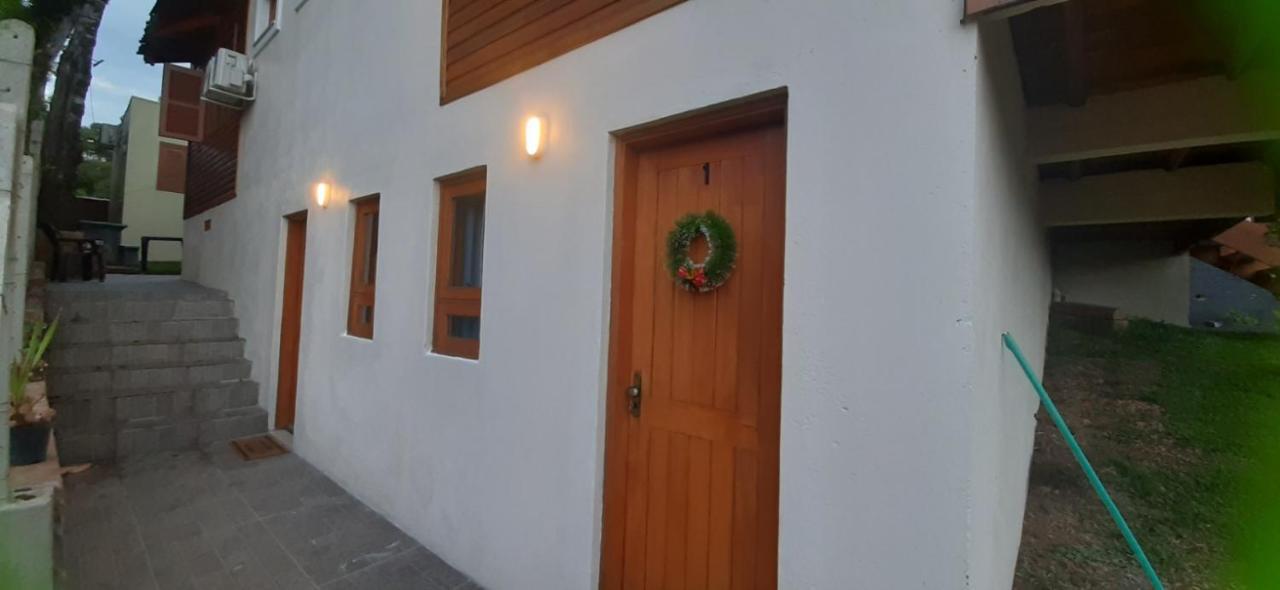 Casa Aconchegante Ou Suites Privativas Canela Quarto foto